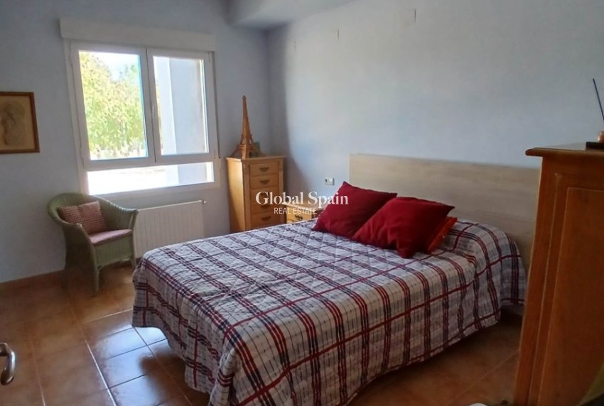 Resale - VILLA -
YECLA - Inland