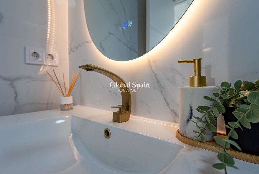 Revente - 1. Appartement -
ORIHUELA COSTA - Playa Flamenca