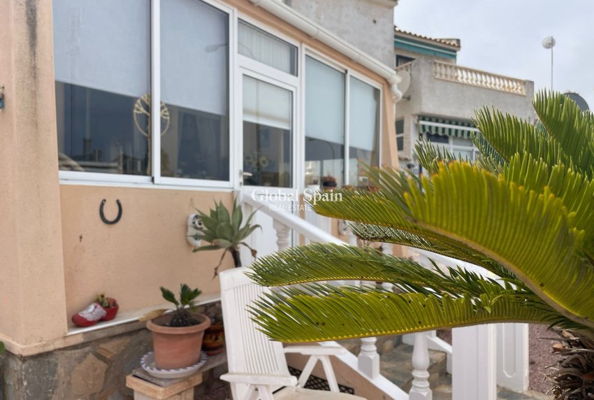 Revente - 2. Maison de ville -
ORIHUELA COSTA - La Florida