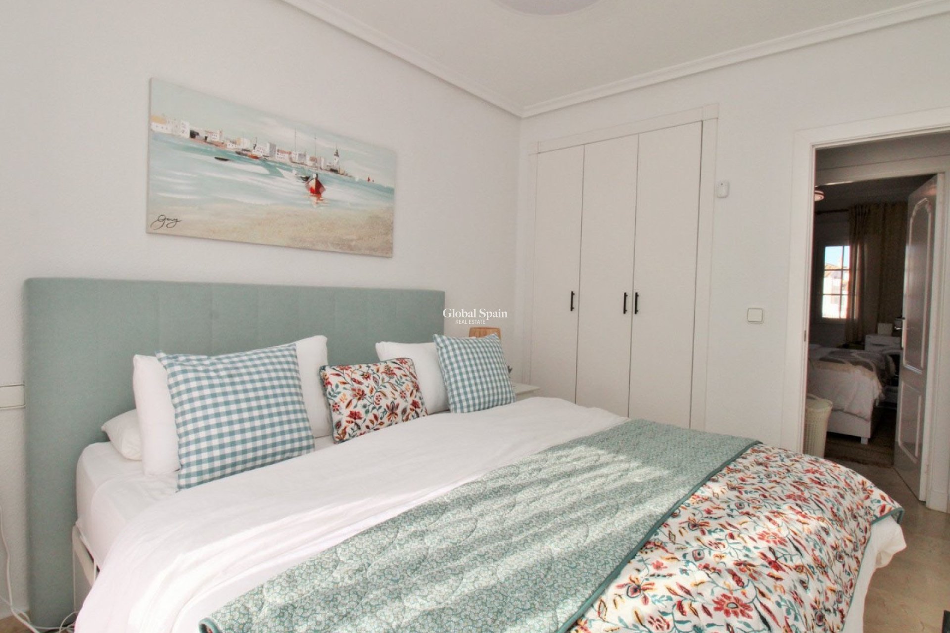 Revente - 2. Maison de ville -
ORIHUELA COSTA - VILLAMARTÍN