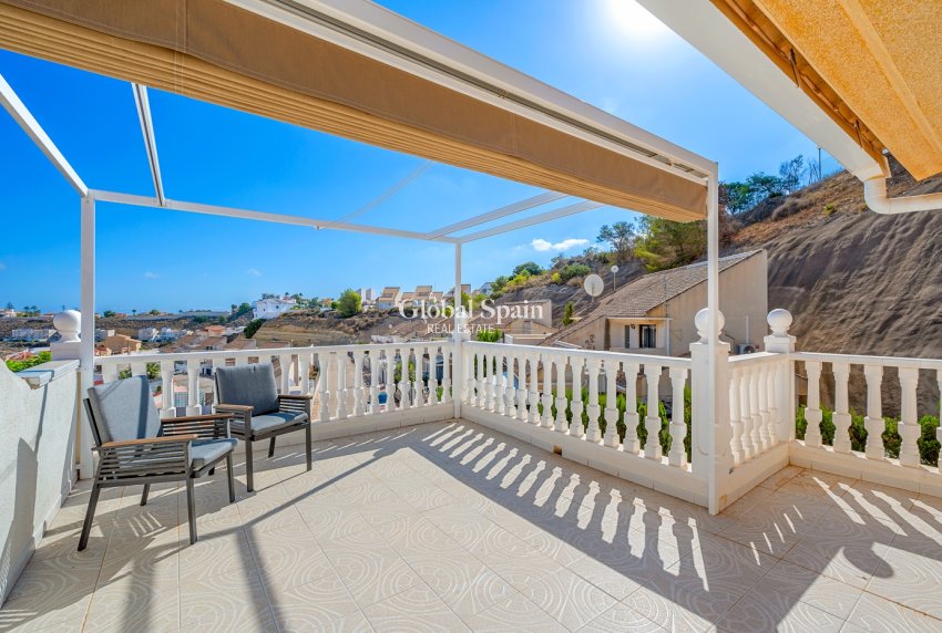 Revente - 3. Villa mitoyenne -
CIUDAD QUESADA - Costa Blanca South