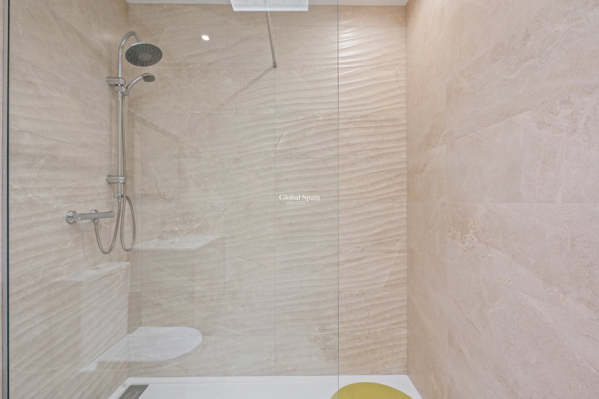 Revente - 6. Villa individuelle -
DAYA NUEVA - Costa Blanca South