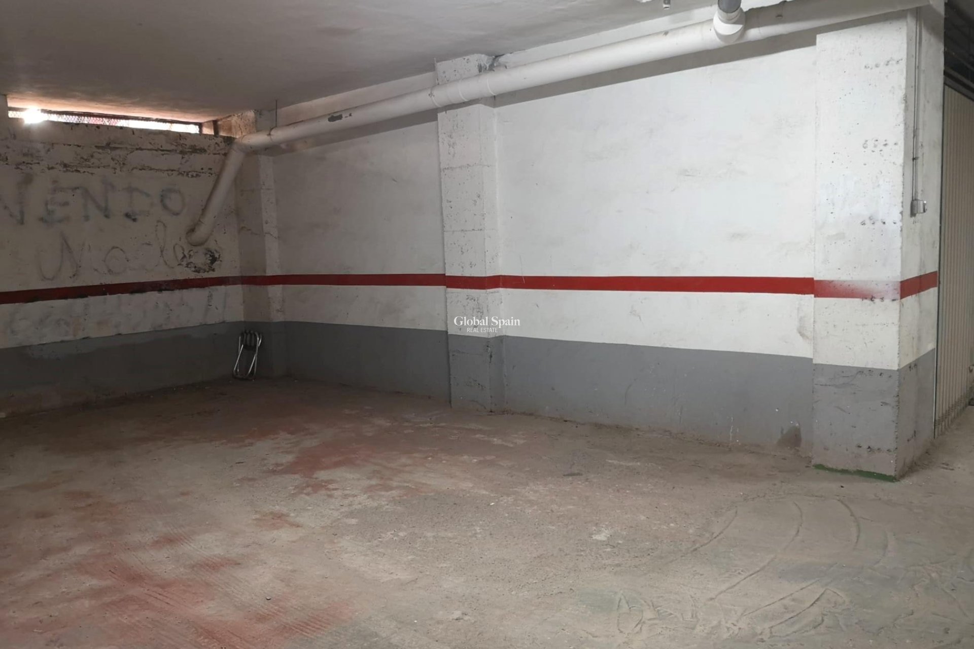 Revente - AIRE DE STATIONNEMENT / GARAGE -
TORREVIEJA - Playa de los locos