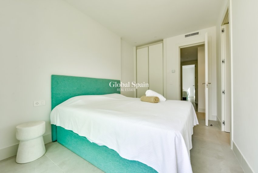 Revente - APPARTEMENT -
ALFAZ DEL PI - Albir