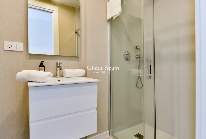 Revente - APPARTEMENT -
ALFAZ DEL PI - Albir
