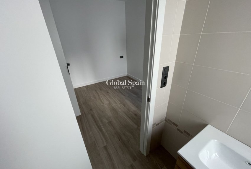 Revente - APPARTEMENT -
ALGORFA - Inland