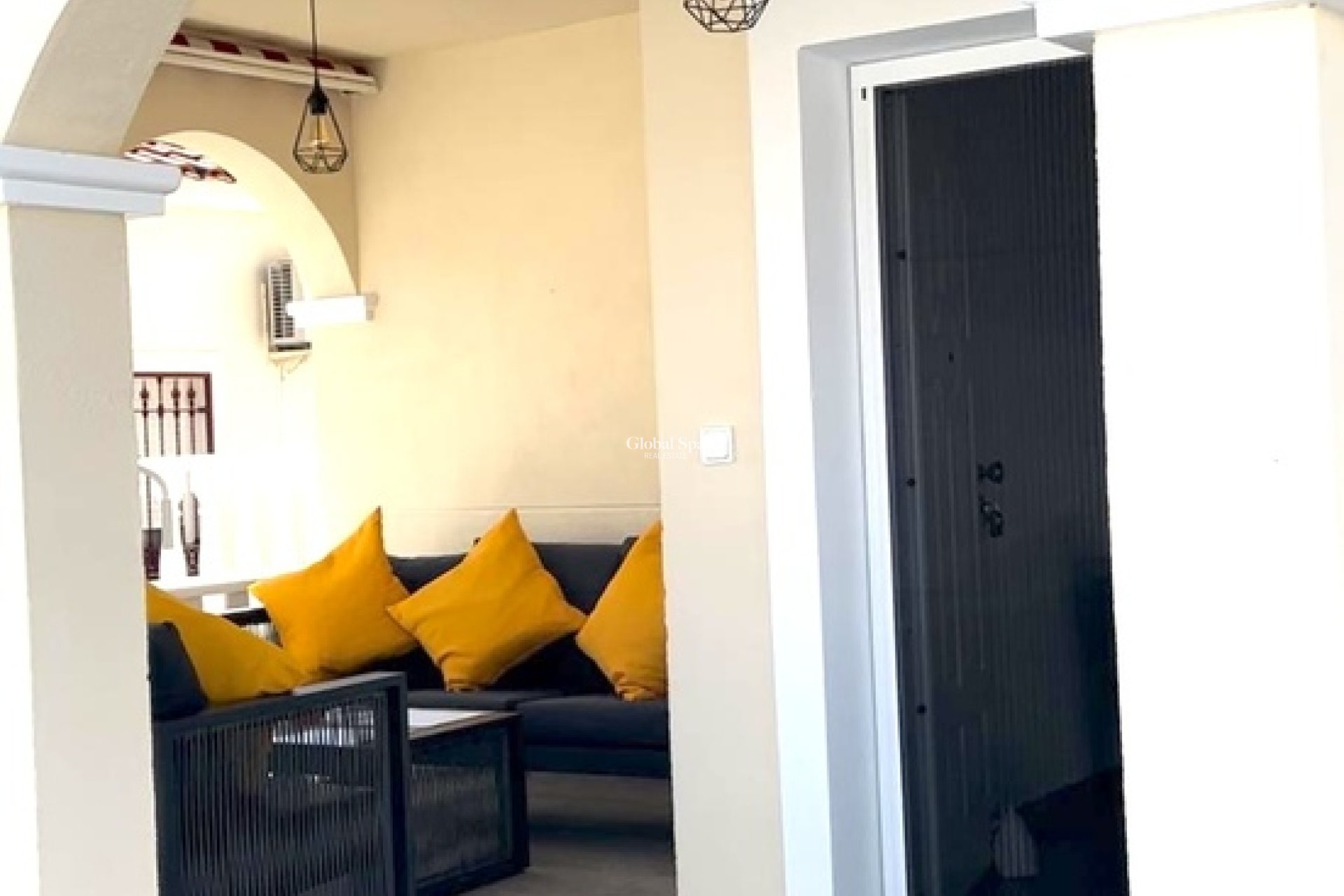 Revente - APPARTEMENT -
ALGORFA - Inland