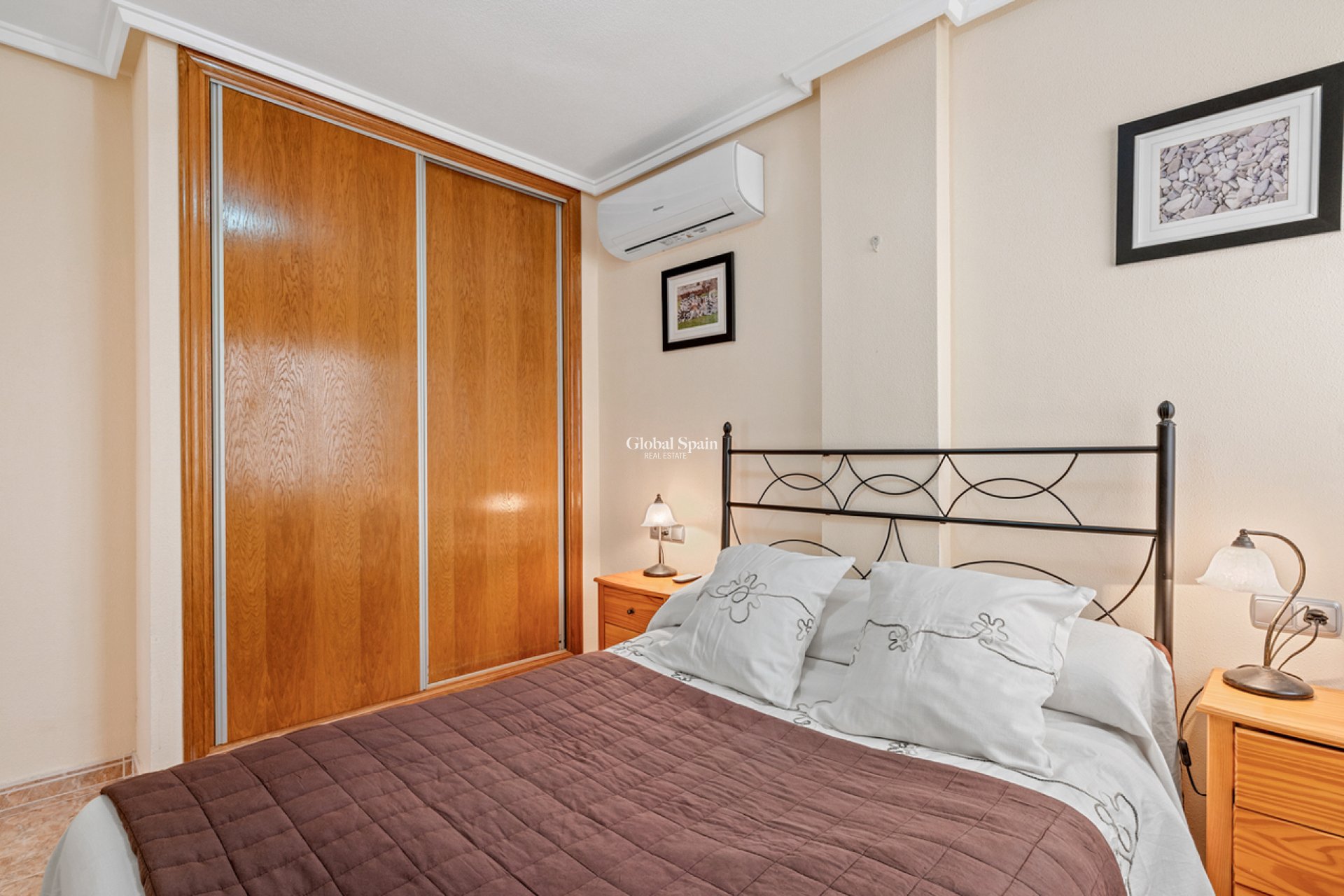 Revente - APPARTEMENT -
ALGORFA - Inland