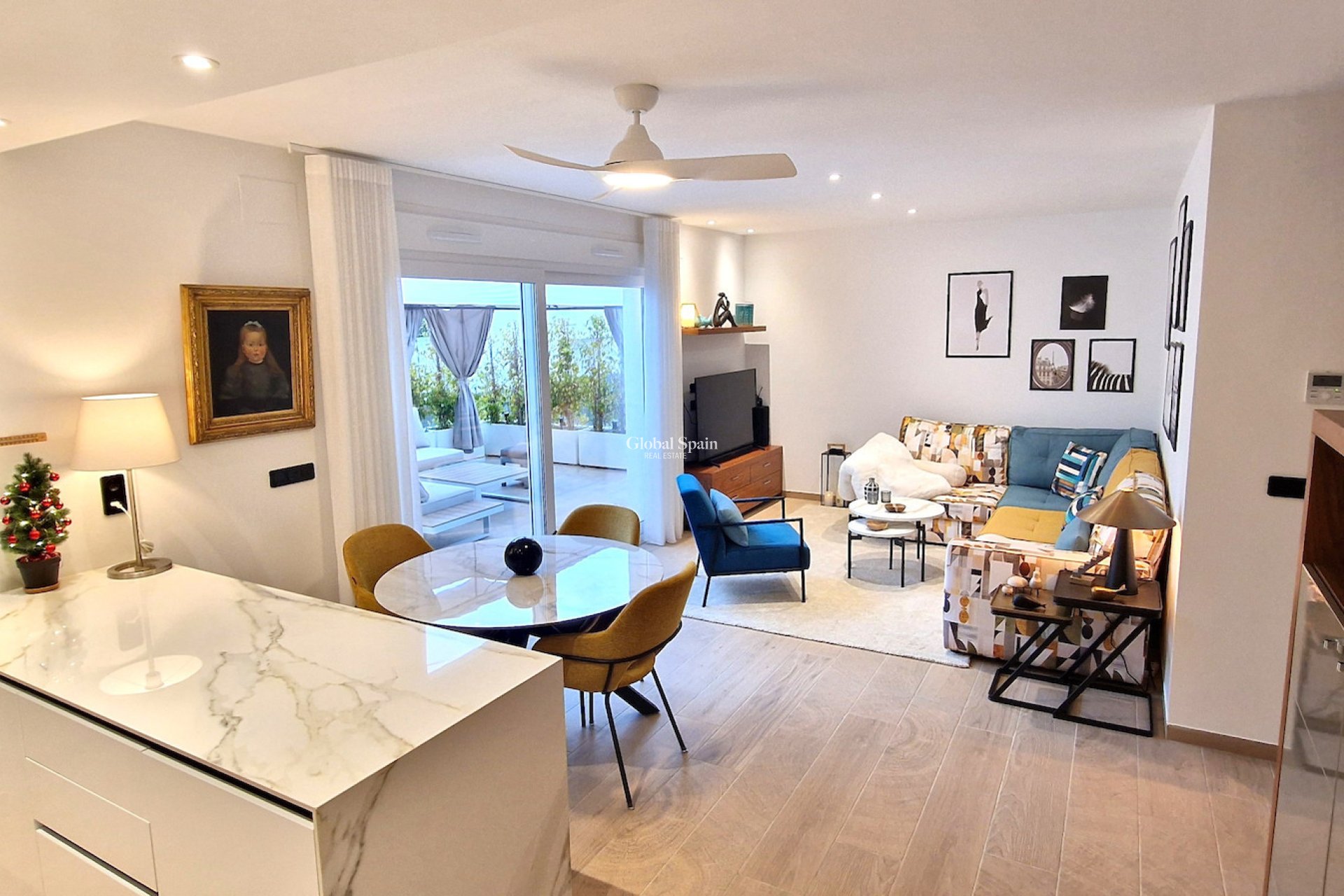 Revente - APPARTEMENT -
ALGORFA - Inland