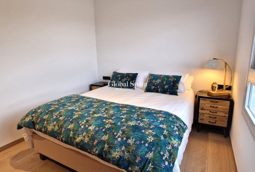 Revente - APPARTEMENT -
ALGORFA - Inland