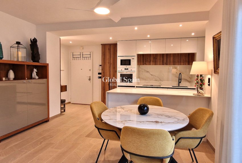 Revente - APPARTEMENT -
ALGORFA - Inland