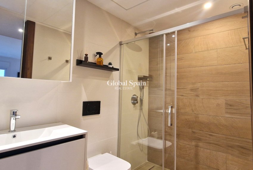 Revente - APPARTEMENT -
ALGORFA - Inland