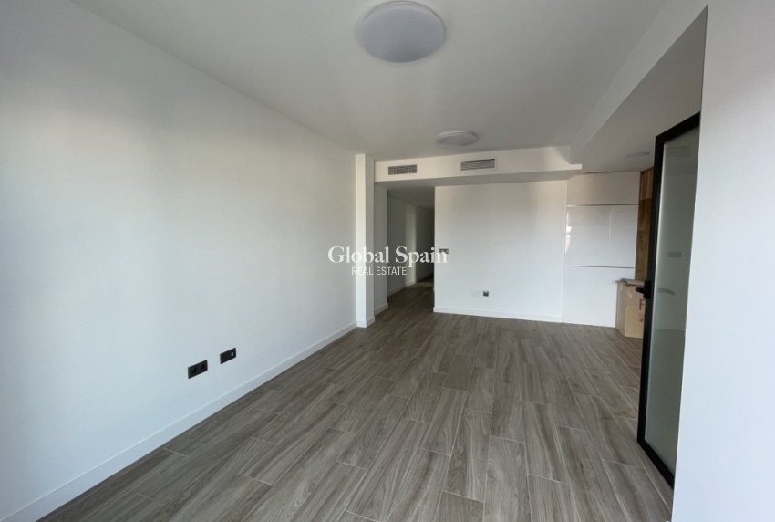 Revente - APPARTEMENT -
ALGORFA - Inland