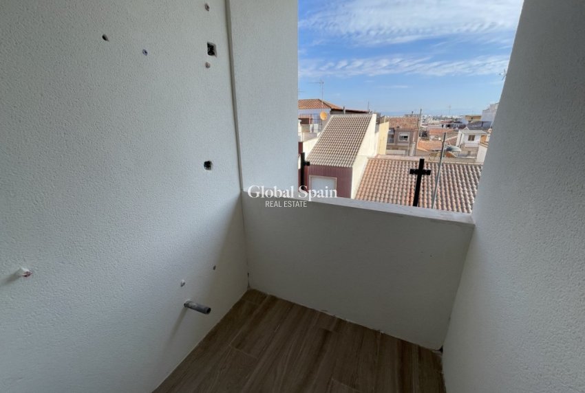 Revente - APPARTEMENT -
ALGORFA - Inland
