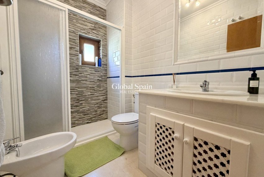 Revente - APPARTEMENT -
ALGORFA - Inland