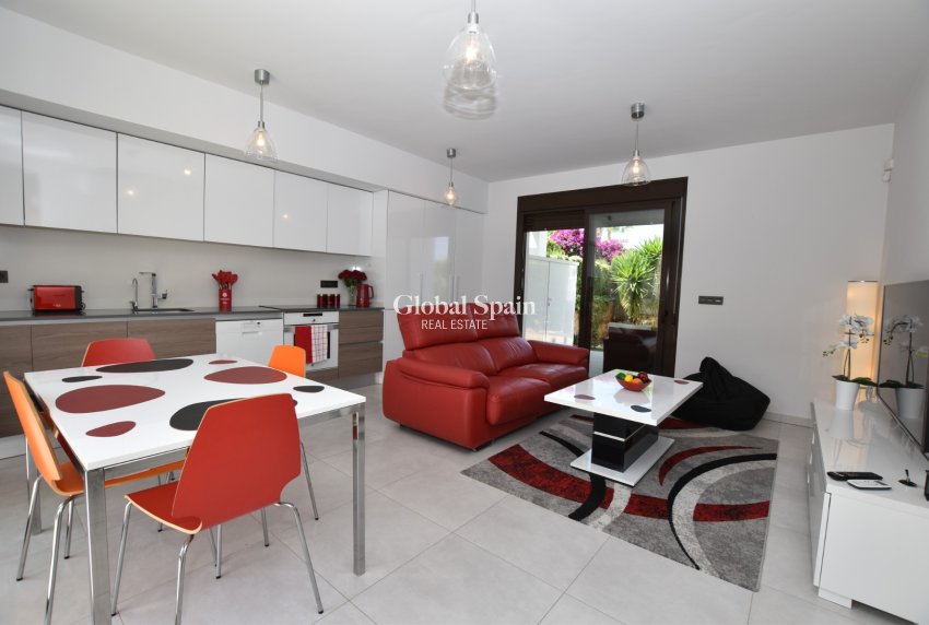 Revente - APPARTEMENT -
ALGORFA - Inland