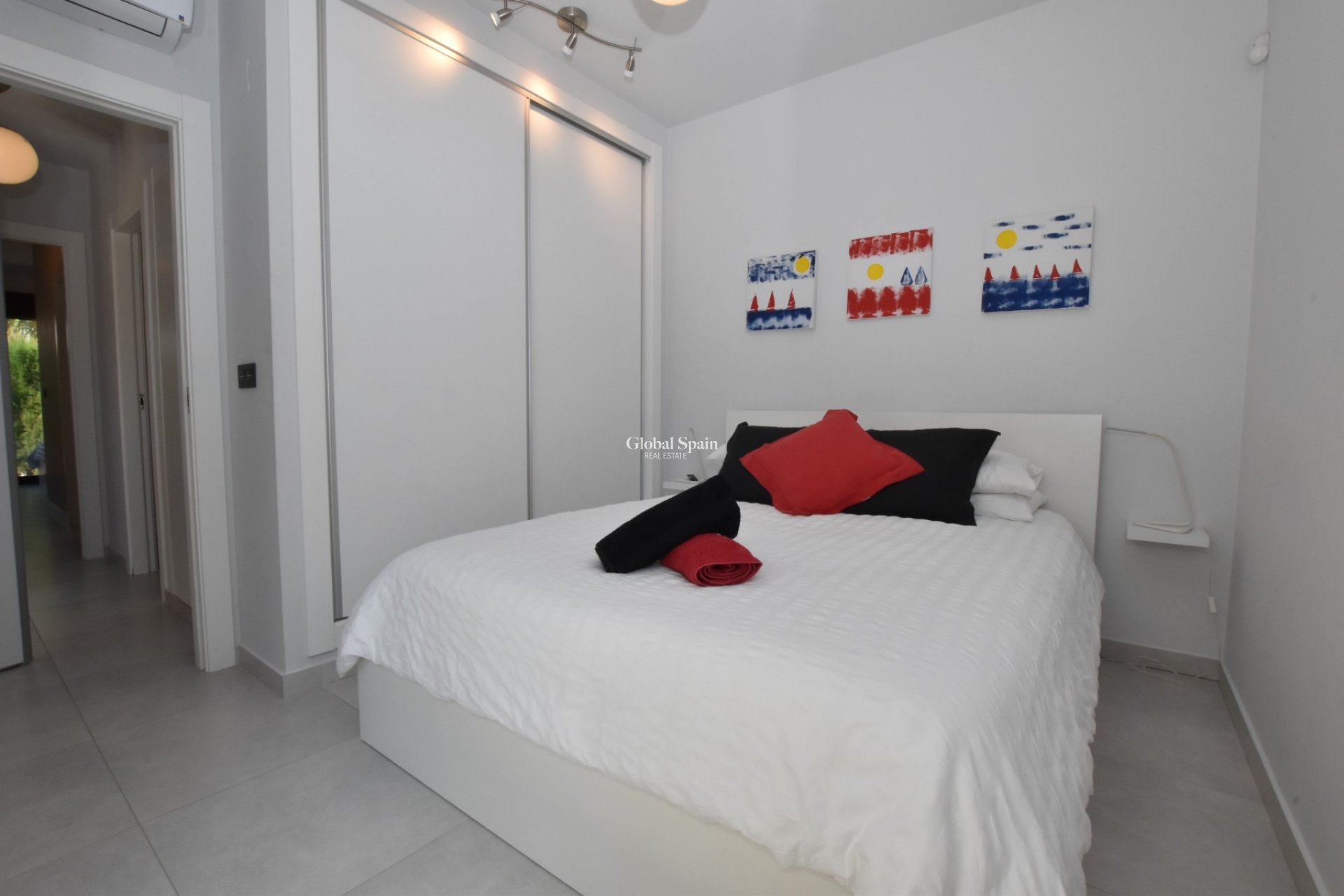 Revente - APPARTEMENT -
ALGORFA - Inland