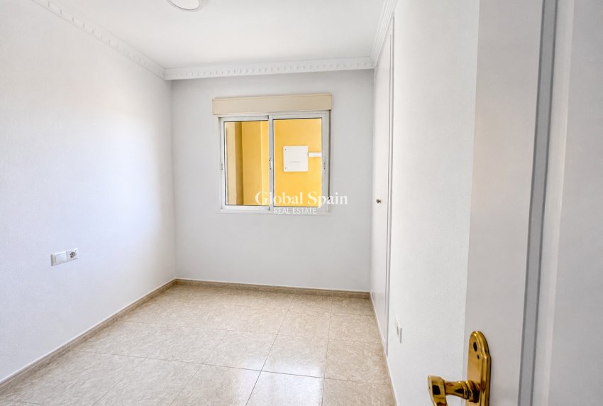 Revente - APPARTEMENT -
ALGORFA - Inland