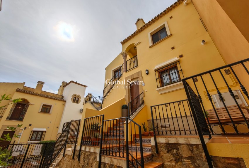 Revente - APPARTEMENT -
ALGORFA - Inland