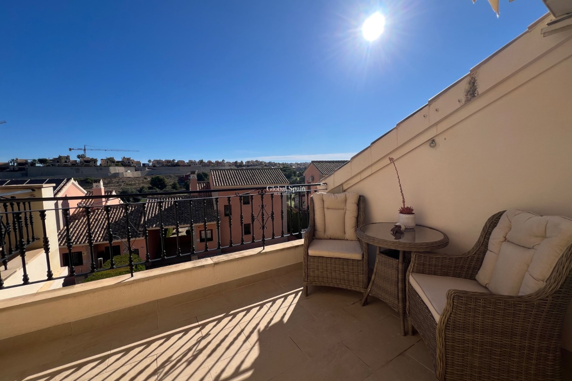 Revente - APPARTEMENT -
ALGORFA - Inland