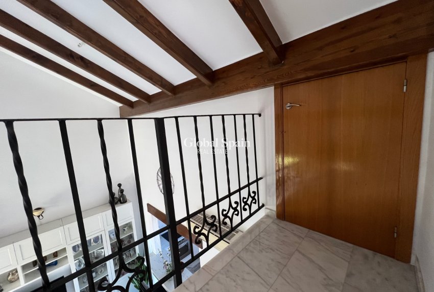 Revente - APPARTEMENT -
ALGORFA - Inland