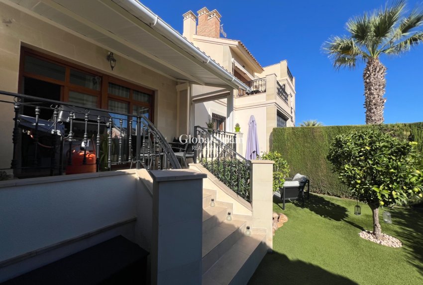 Revente - APPARTEMENT -
ALGORFA - Inland