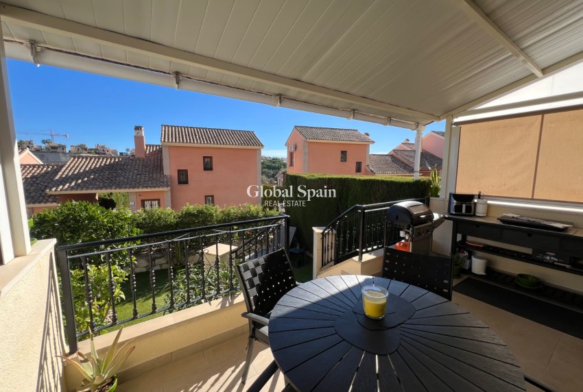 Revente - APPARTEMENT -
ALGORFA - Inland