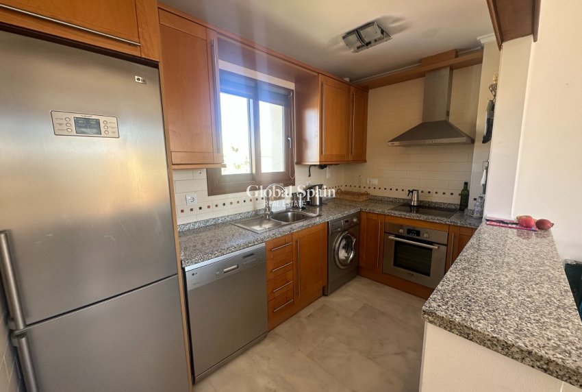 Revente - Appartement -
ALGORFA - LA FINCA GOLF / ALGORFA