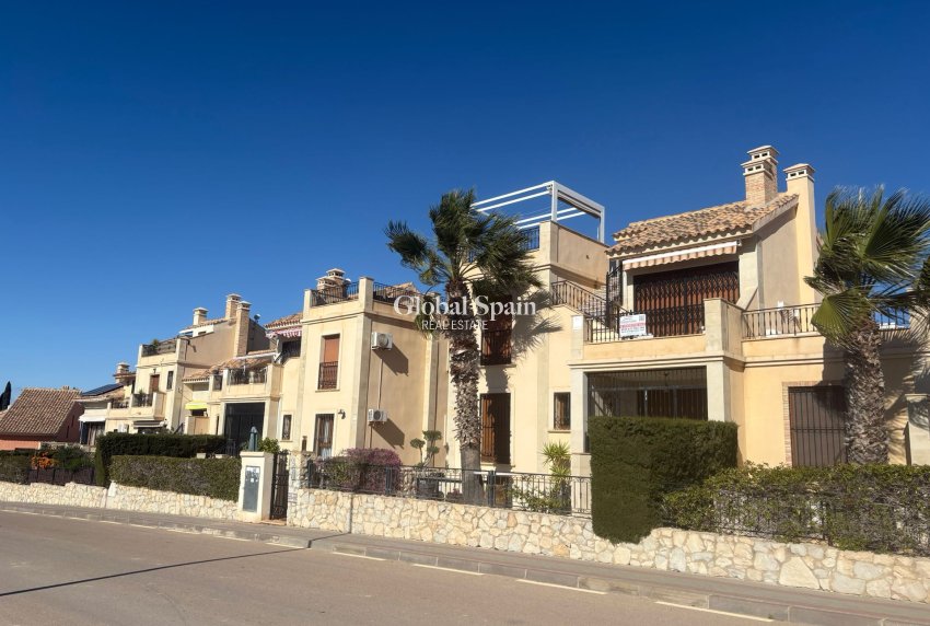 Revente - APPARTEMENT -
ALGORFA - LA FINCA GOLF / ALGORFA