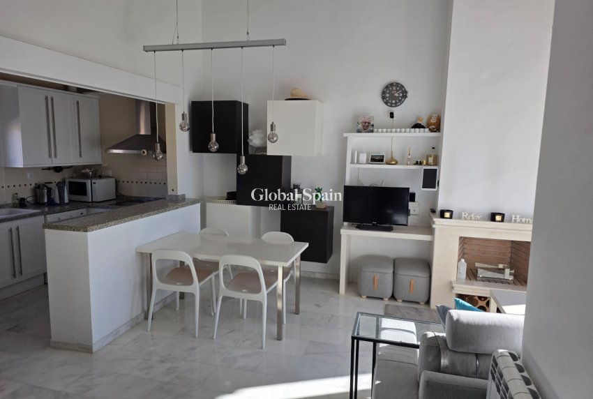 Revente - APPARTEMENT -
ALGORFA - LA FINCA GOLF / ALGORFA