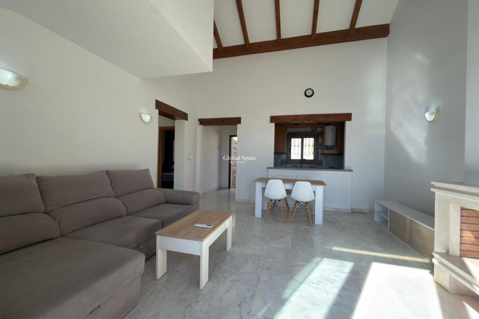 Revente - APPARTEMENT -
ALGORFA - LA FINCA GOLF / ALGORFA
