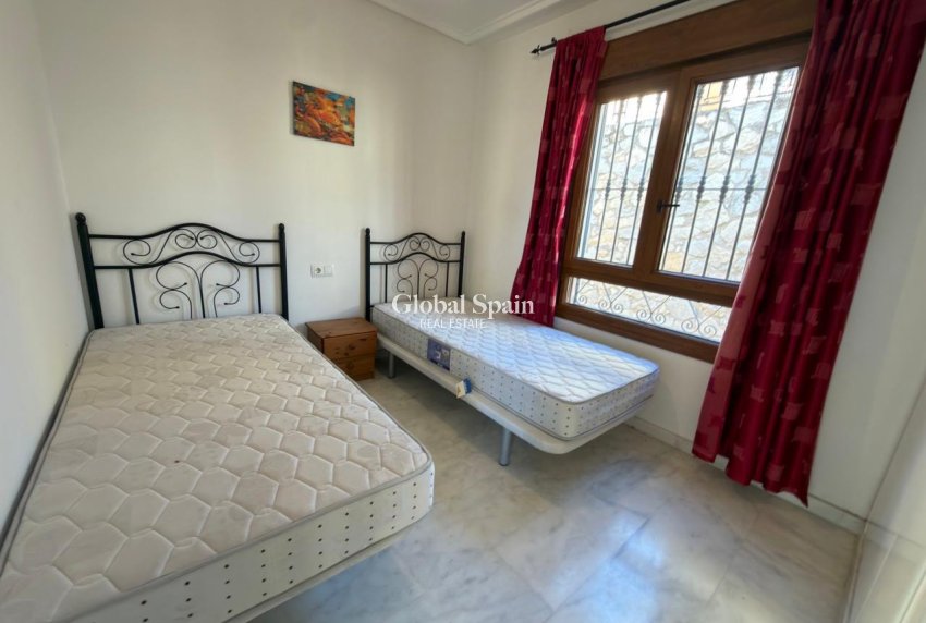 Revente - APPARTEMENT -
ALGORFA - LA FINCA GOLF / ALGORFA