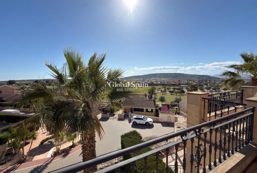 Revente - APPARTEMENT -
ALGORFA - LA FINCA GOLF / ALGORFA