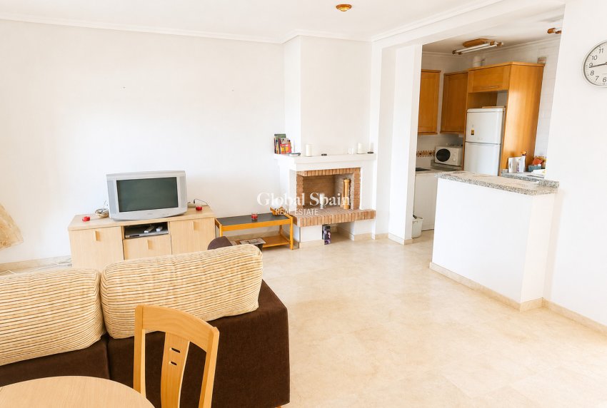 Revente - APPARTEMENT -
ALGORFA - LA FINCA GOLF / ALGORFA