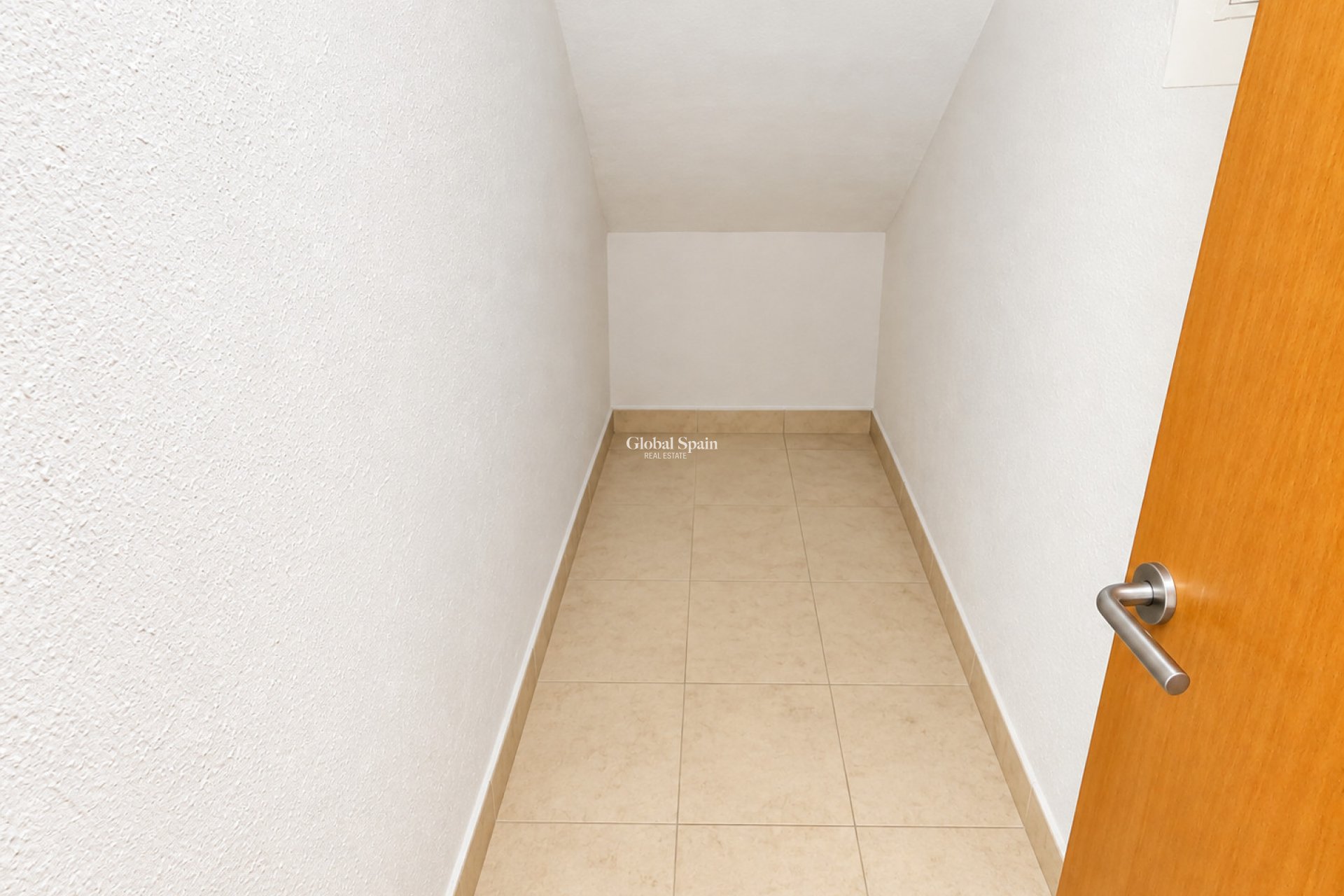 Revente - APPARTEMENT -
ALGORFA - LA FINCA GOLF / ALGORFA