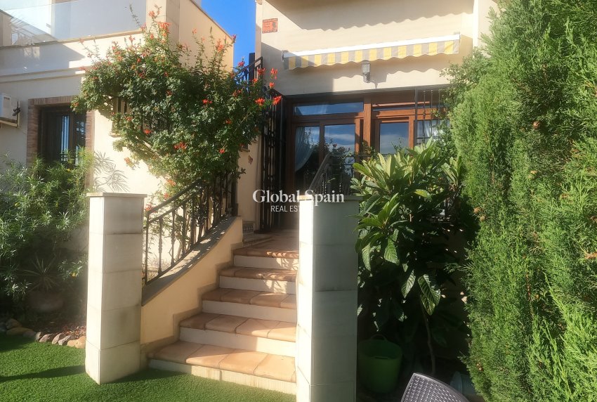 Revente - APPARTEMENT -
ALGORFA - LA FINCA GOLF / ALGORFA