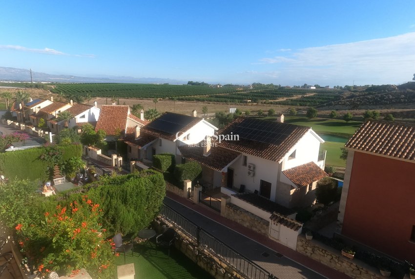Revente - APPARTEMENT -
ALGORFA - LA FINCA GOLF / ALGORFA