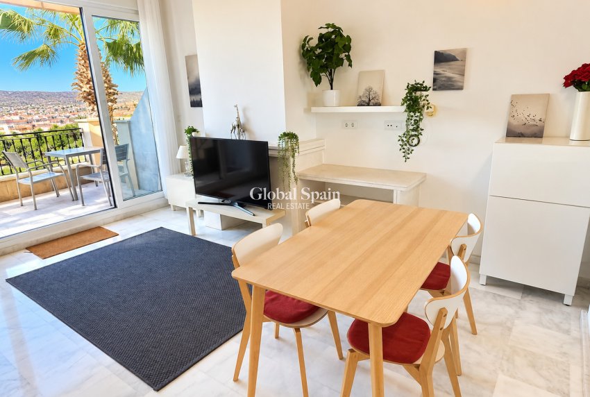 Revente - APPARTEMENT -
ALGORFA - LA FINCA GOLF / ALGORFA