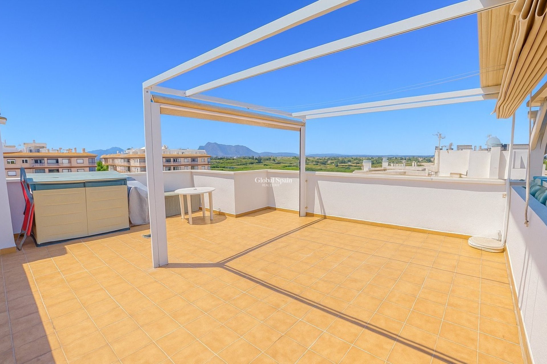 Revente - APPARTEMENT -
ALGORFA