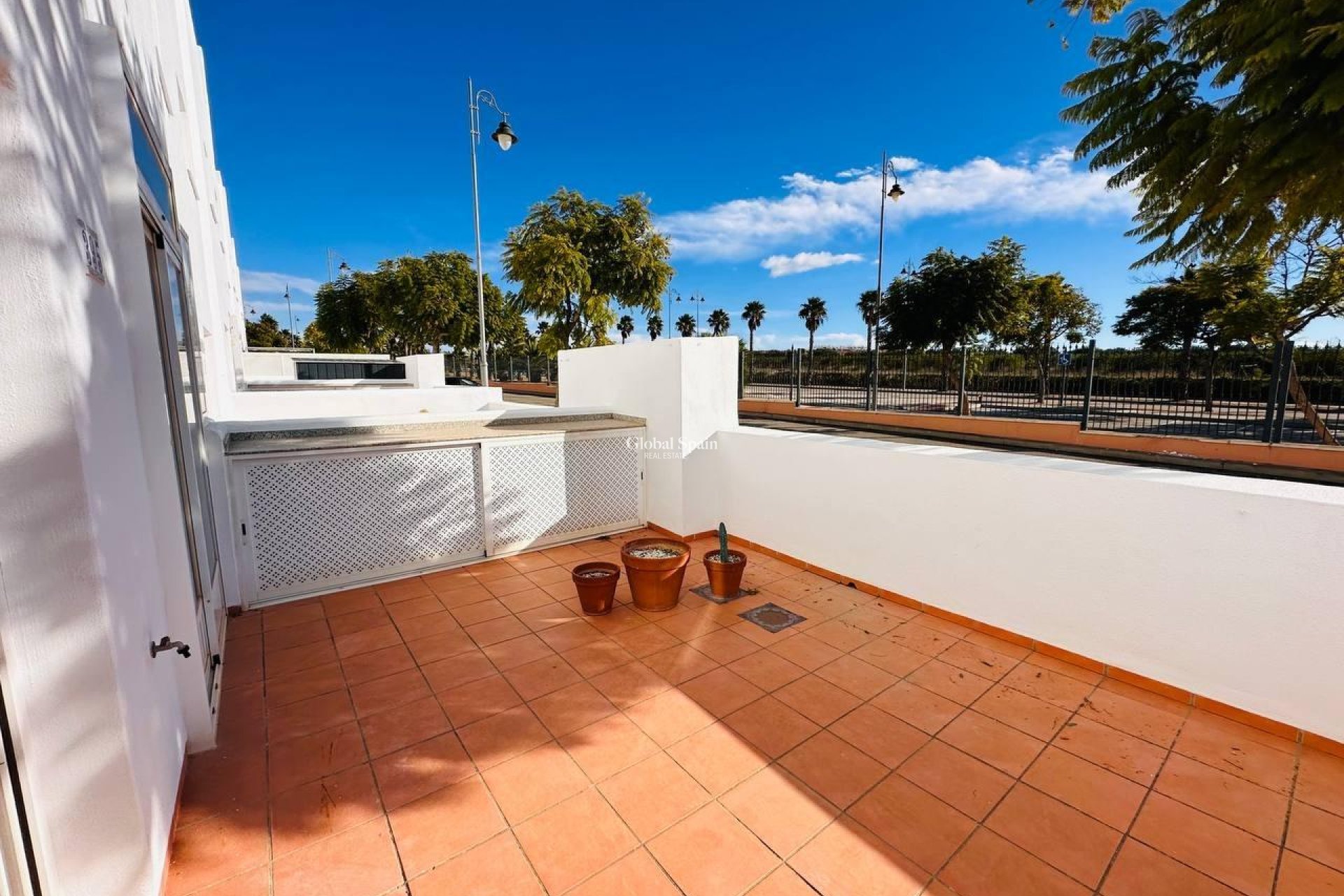 Revente - APPARTEMENT -
ALHAMA DE MURCIA