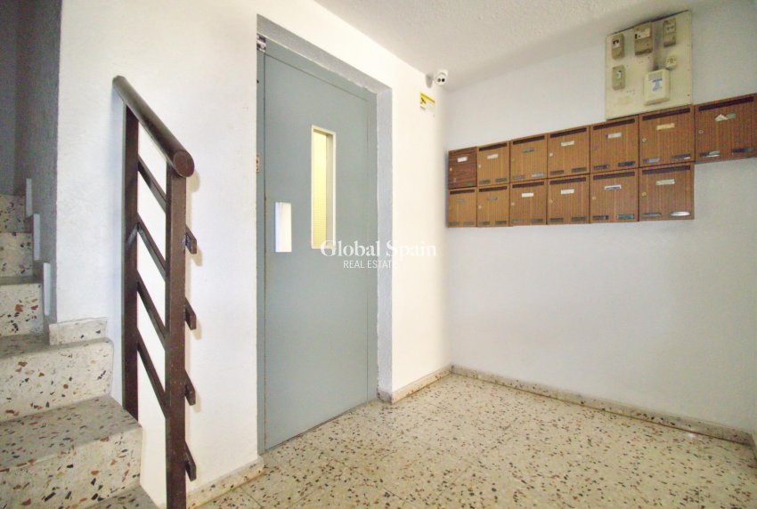 Revente - APPARTEMENT -
ALICANTE - BENALÚA
