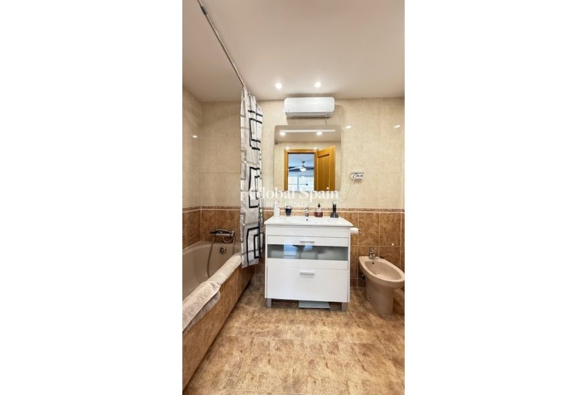 Revente - APPARTEMENT -
ALICANTE - Costa Blanca