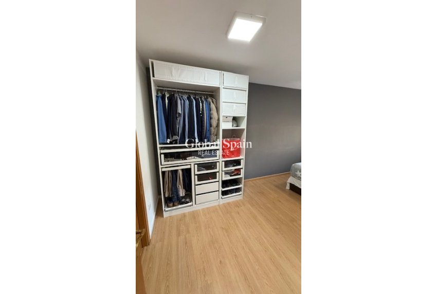 Revente - APPARTEMENT -
ALICANTE - Costa Blanca