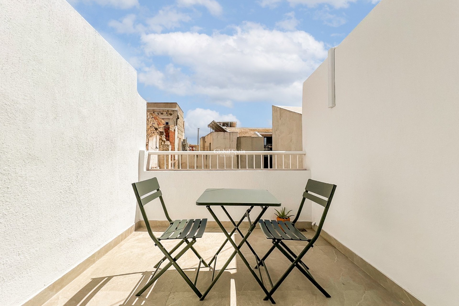 Revente - APPARTEMENT -
ALICANTE - Costa Blanca