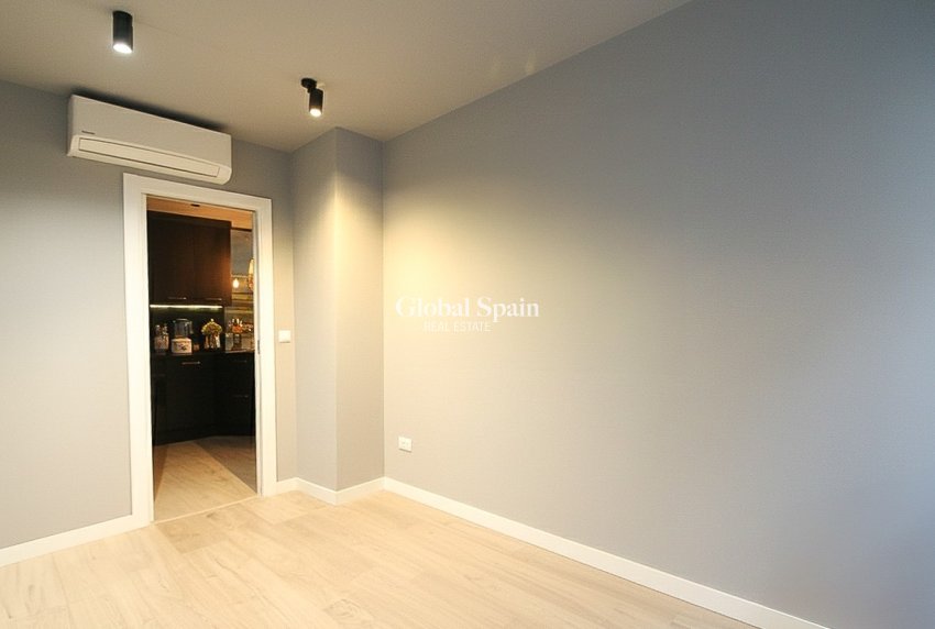 Revente - APPARTEMENT -
ALICANTE - Costa Blanca