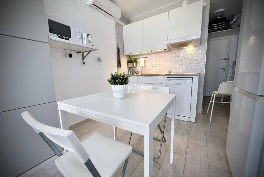 Revente - APPARTEMENT -
ALICANTE - La Creu Del Grau