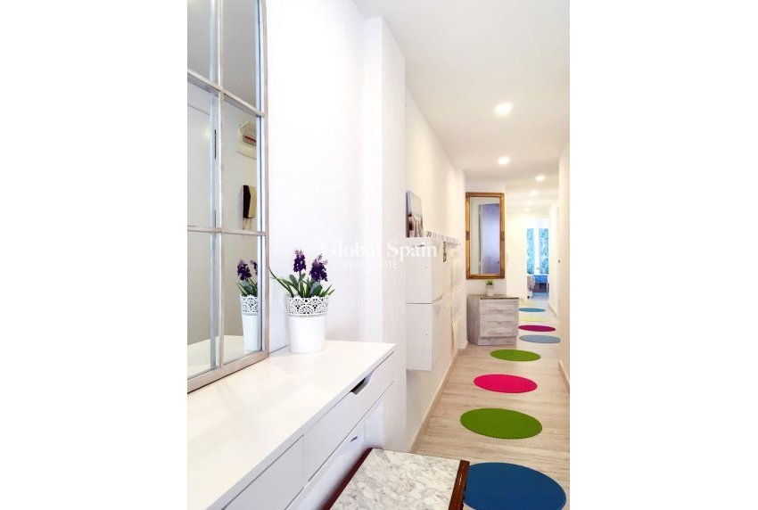 Revente - APPARTEMENT -
ALICANTE - Mercado