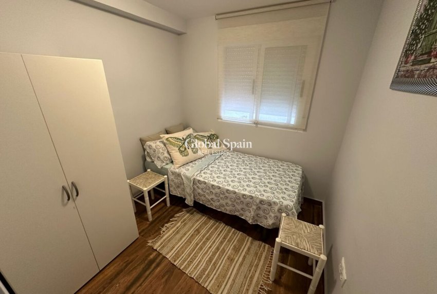 Revente - APPARTEMENT -
ALICANTE - Pla Del Bon Repos