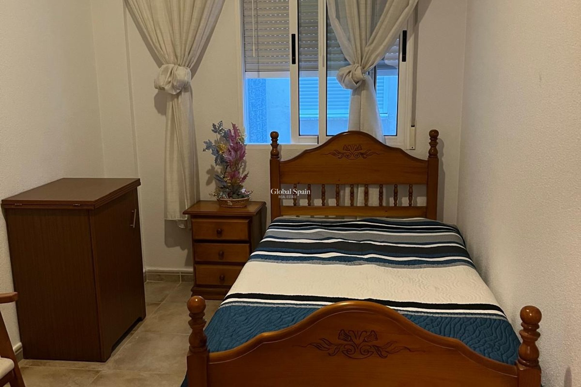 Revente - APPARTEMENT -
ALMORADÍ - Centro Urbano 2