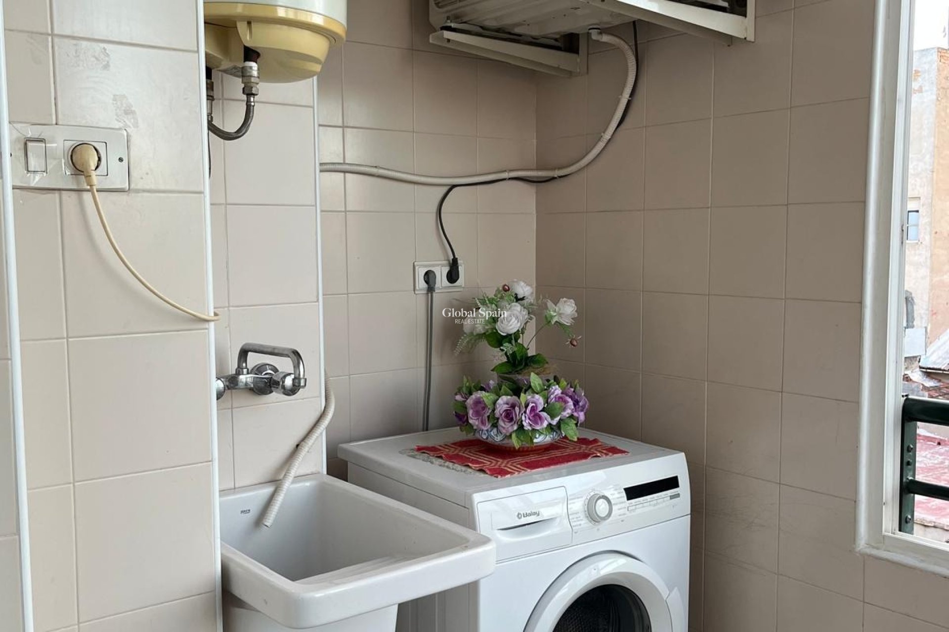 Revente - APPARTEMENT -
ALMORADÍ - Centro Urbano 2